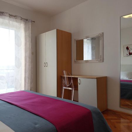 Apartments Denise Podgora Esterno foto