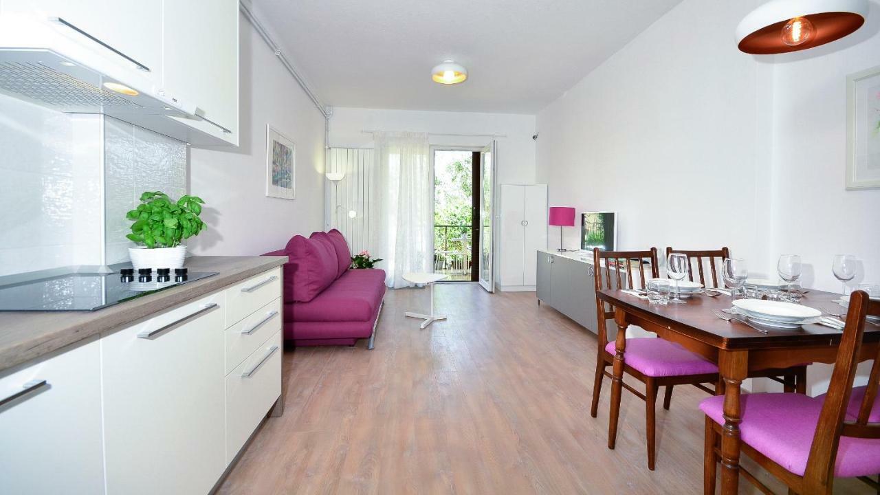 Apartments Denise Podgora Esterno foto